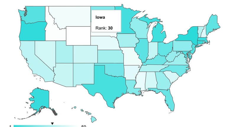 Map of the United States with Iowa ranked 30th for teen driving safety